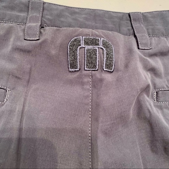 Travis Mathew Shorts Adult Size 34 Gray Flat Front Golf Mens - Picture 7 of 9